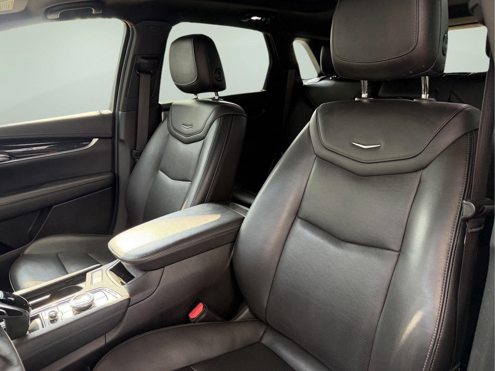2023 Cadillac XT5 AWD Premium Luxury