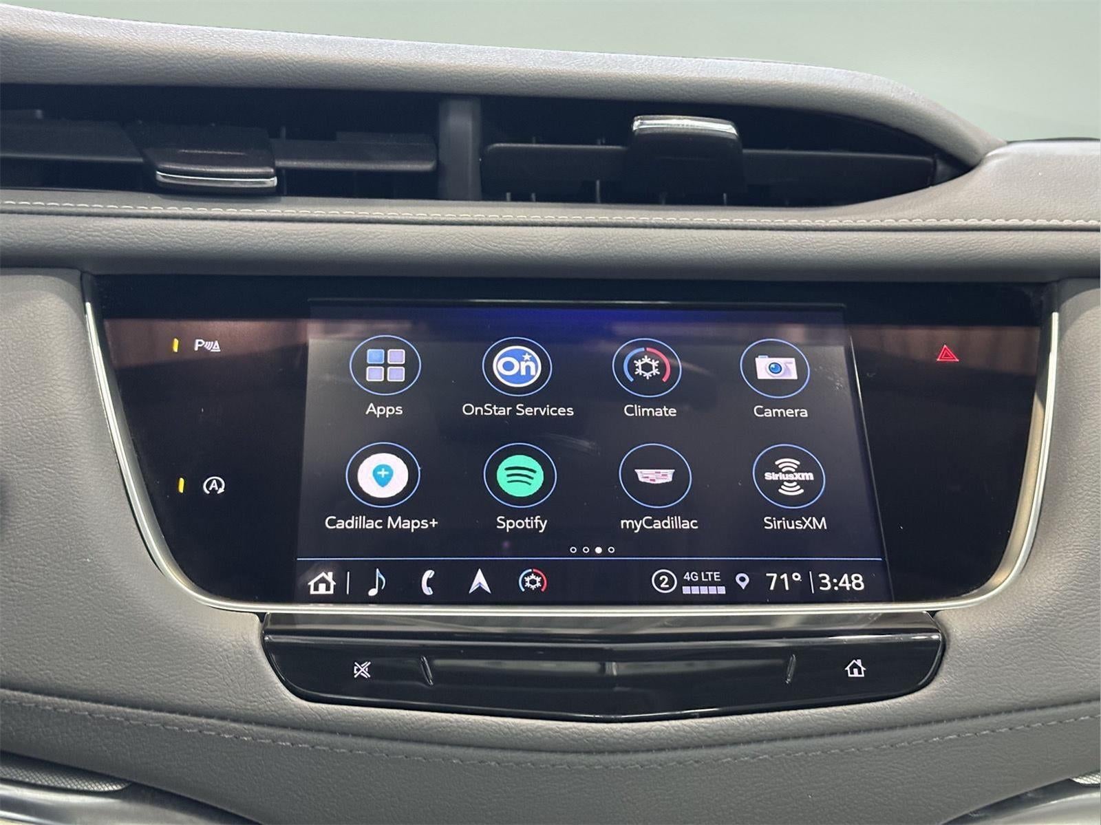 2022 Cadillac XT5 Premium Luxury