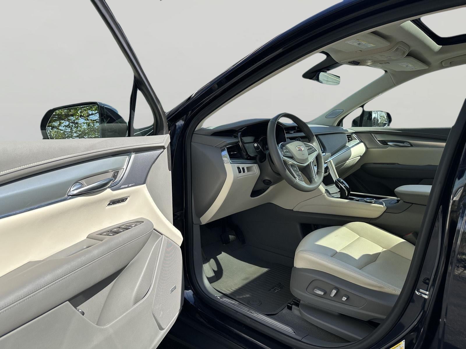 2022 Cadillac XT5 Premium Luxury