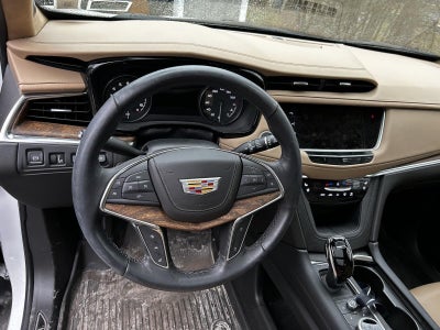 2023 Cadillac XT5 Premium Luxury