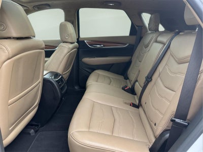 2017 Cadillac XT5 Platinum AWD