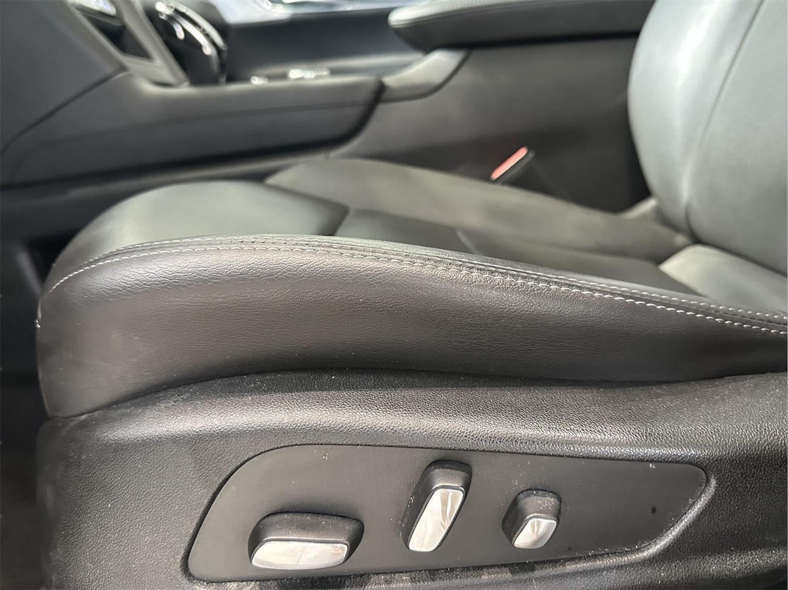 2023 Cadillac XT5 Sport