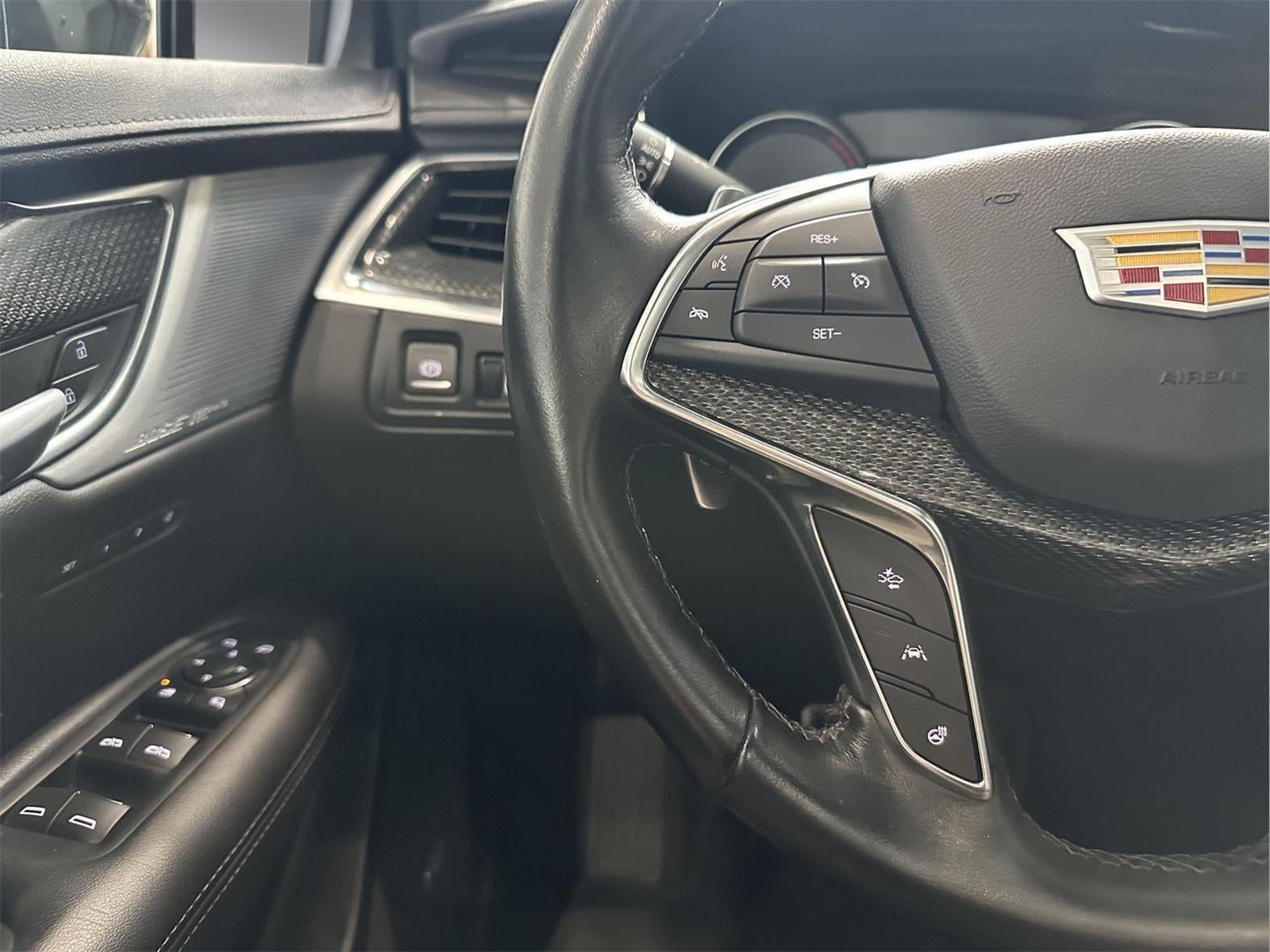 2023 Cadillac XT5 Sport
