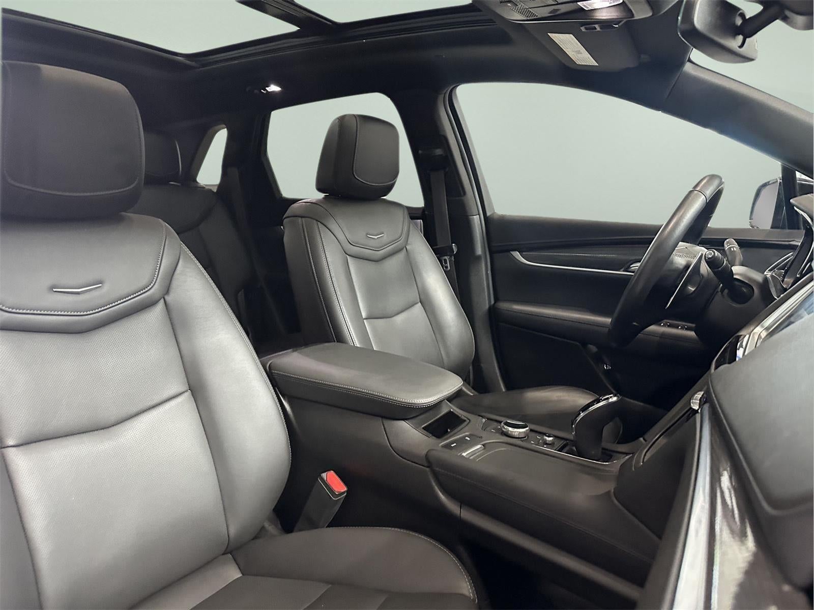 2023 Cadillac XT5 Sport