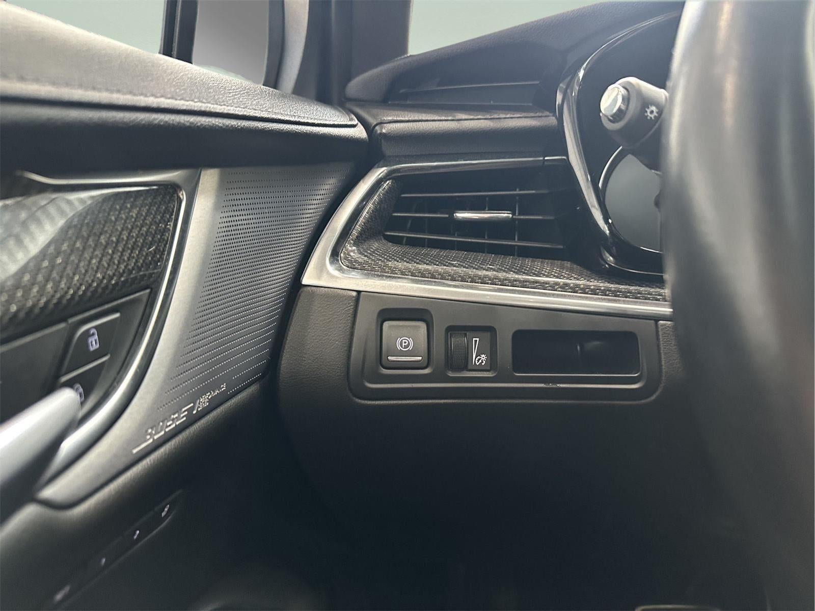 2023 Cadillac XT5 Sport