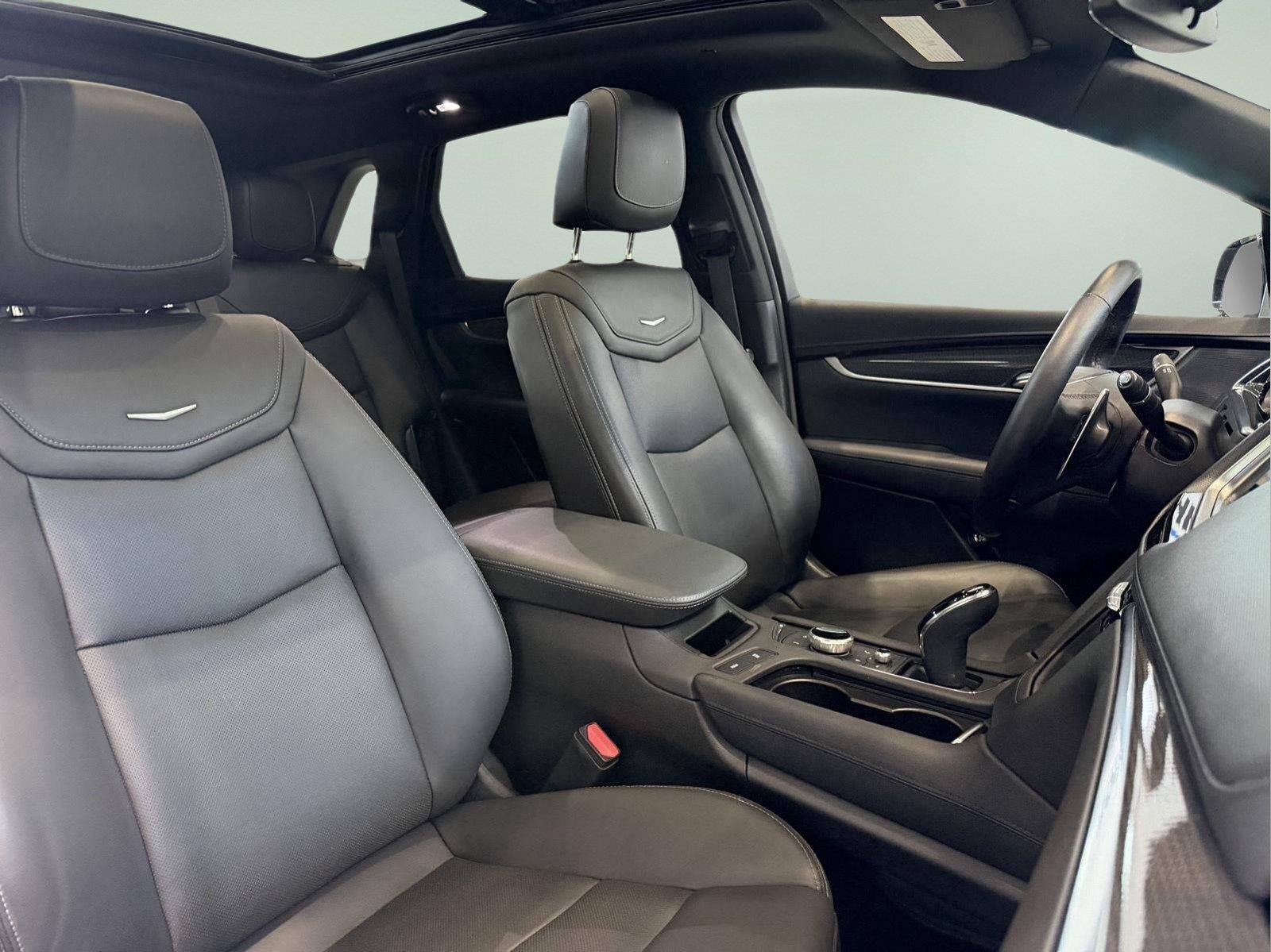 2023 Cadillac XT5 Sport