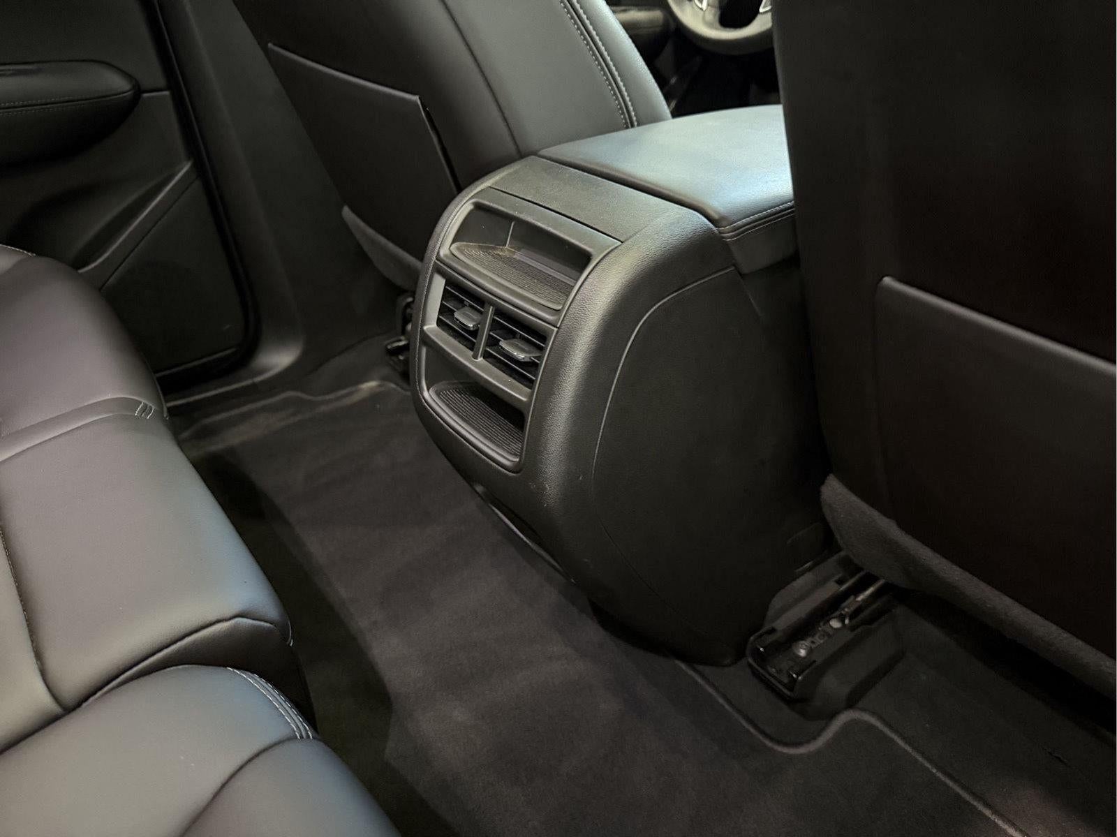 2023 Cadillac XT5 Sport