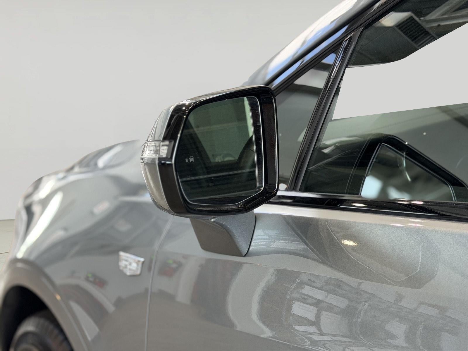 2023 Cadillac XT5 Sport