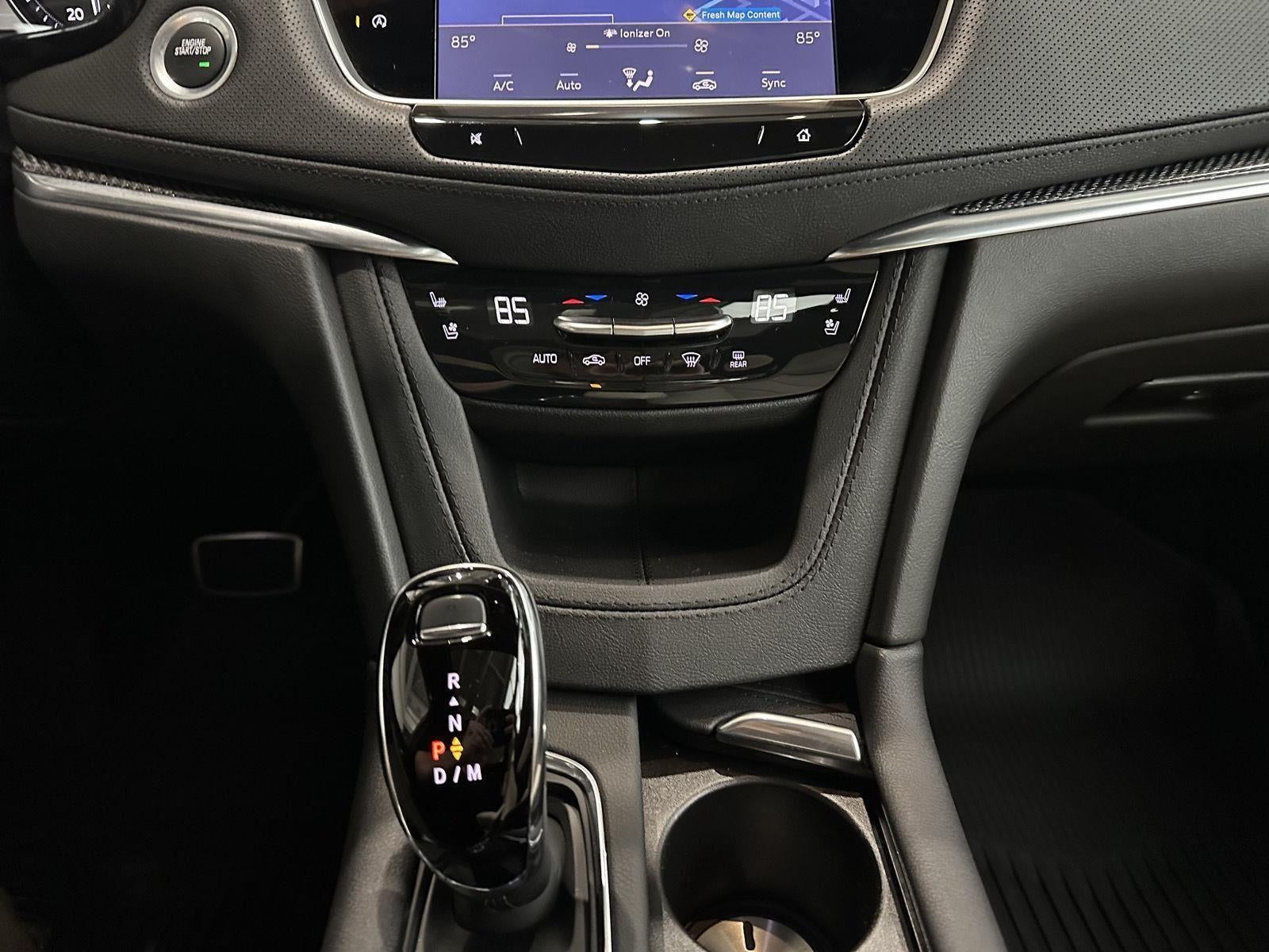 2023 Cadillac XT5 Sport