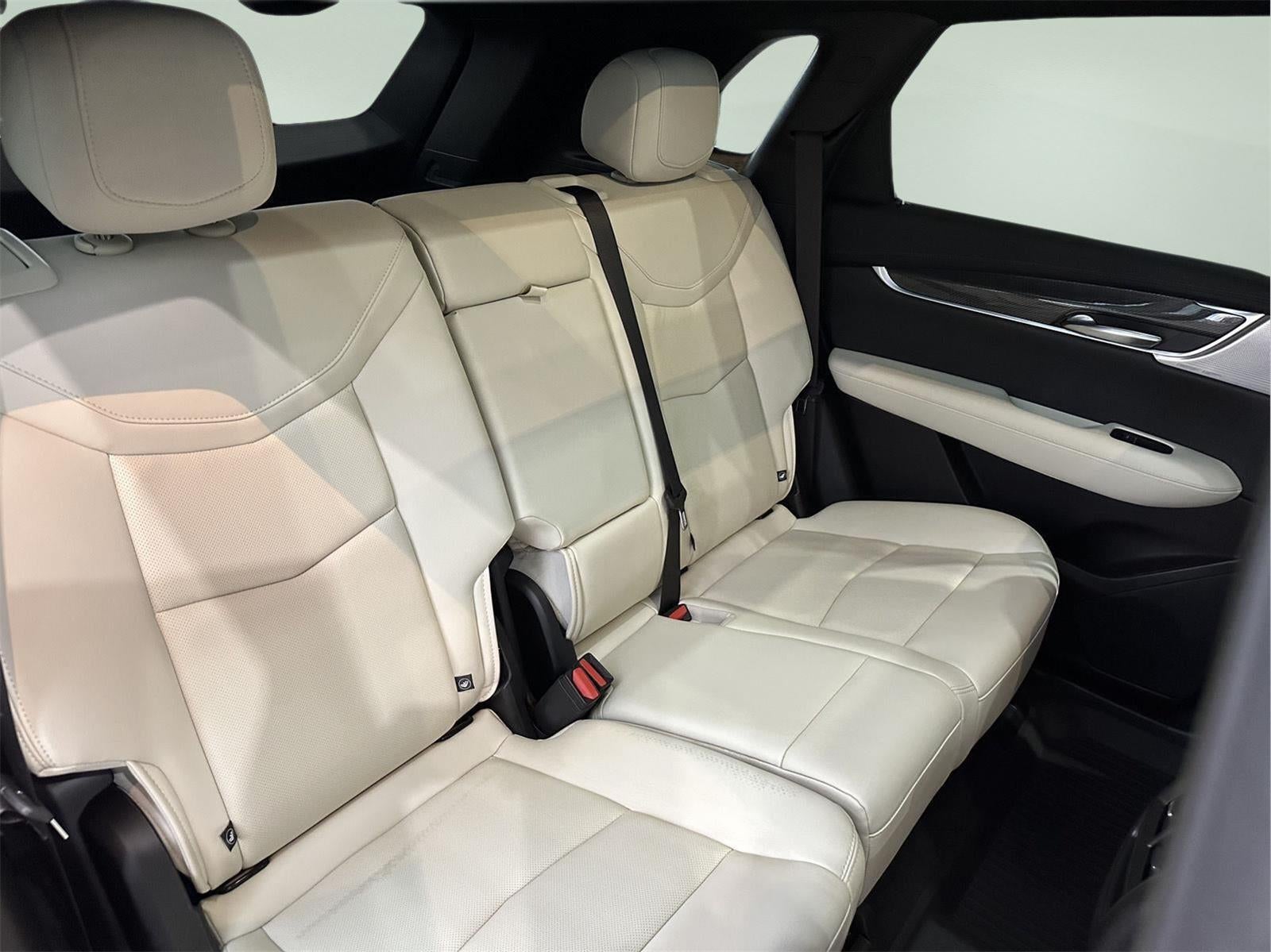 2023 Cadillac XT5 Sport