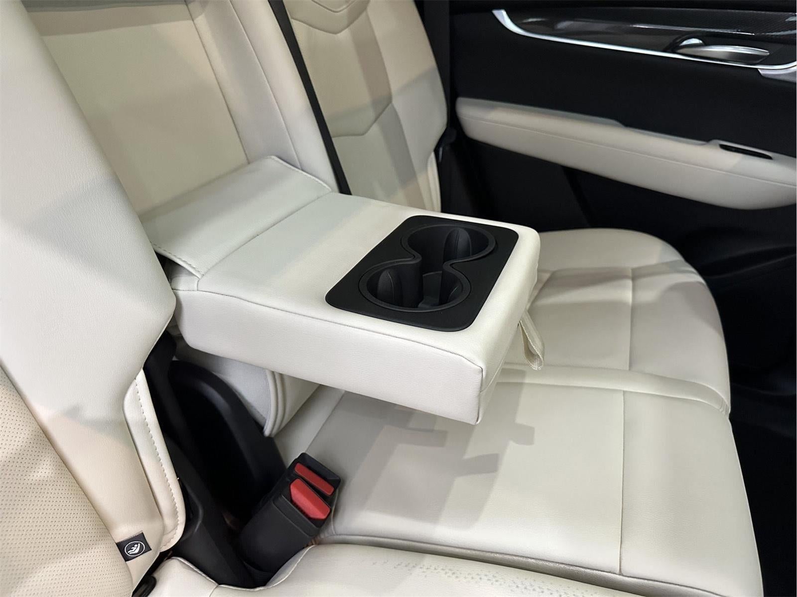 2023 Cadillac XT5 Sport