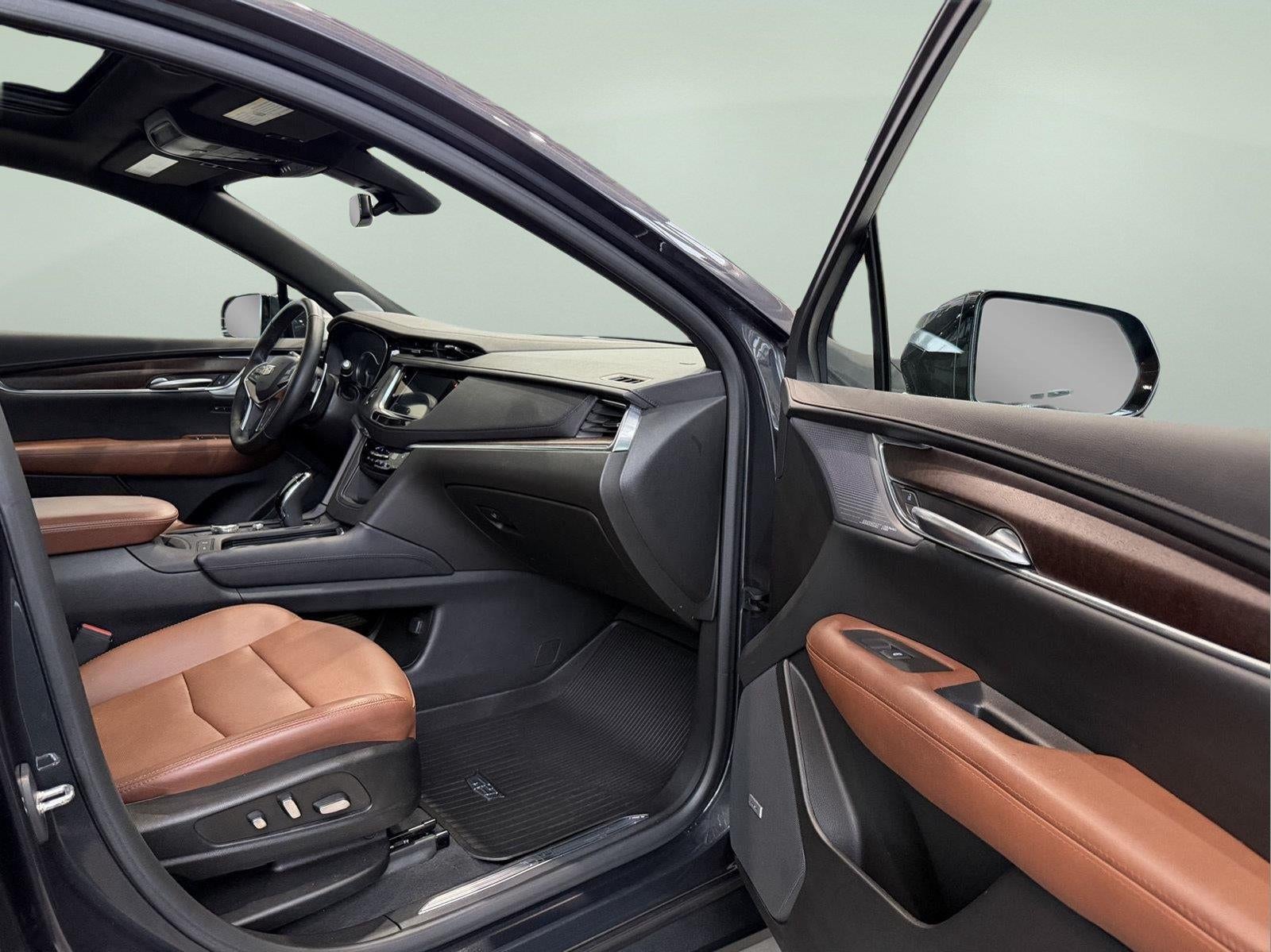 2023 Cadillac XT5 AWD Sport