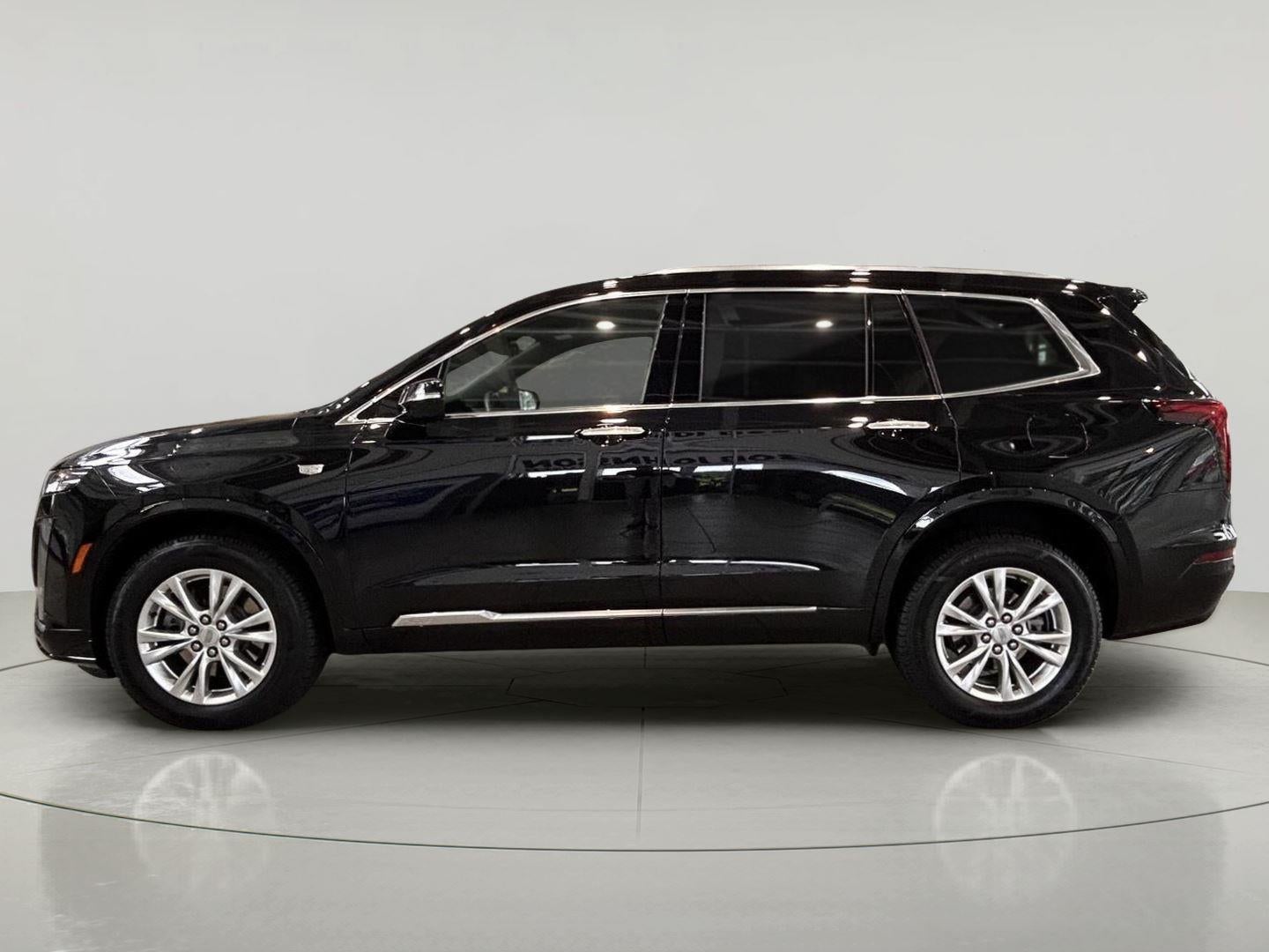2024 Cadillac XT6 Luxury