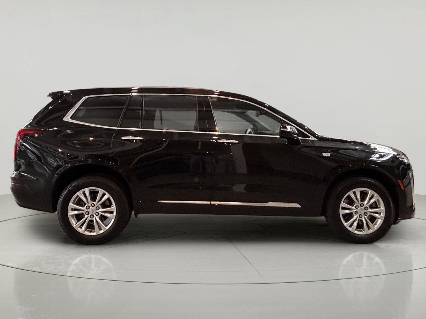 2024 Cadillac XT6 Luxury