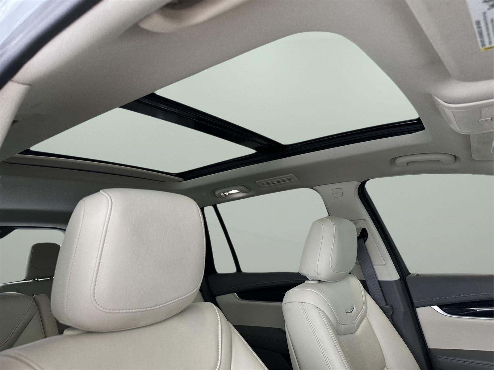 2023 Cadillac XT6 Premium Luxury