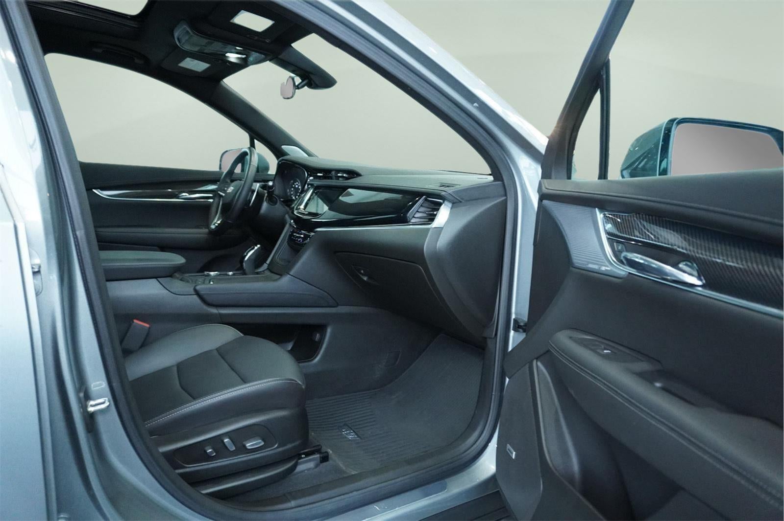 2023 Cadillac XT6 Sport