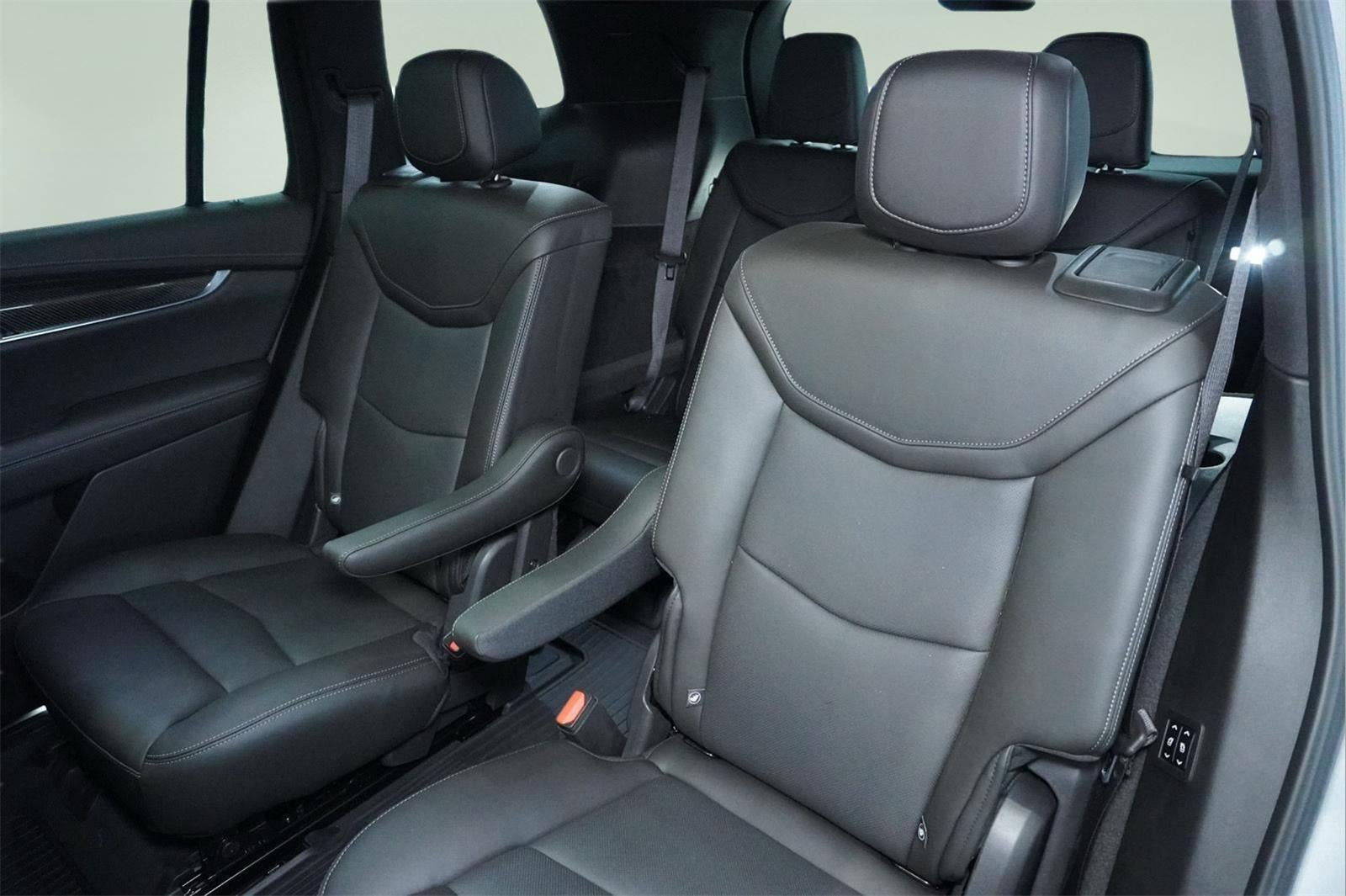 2023 Cadillac XT6 Sport