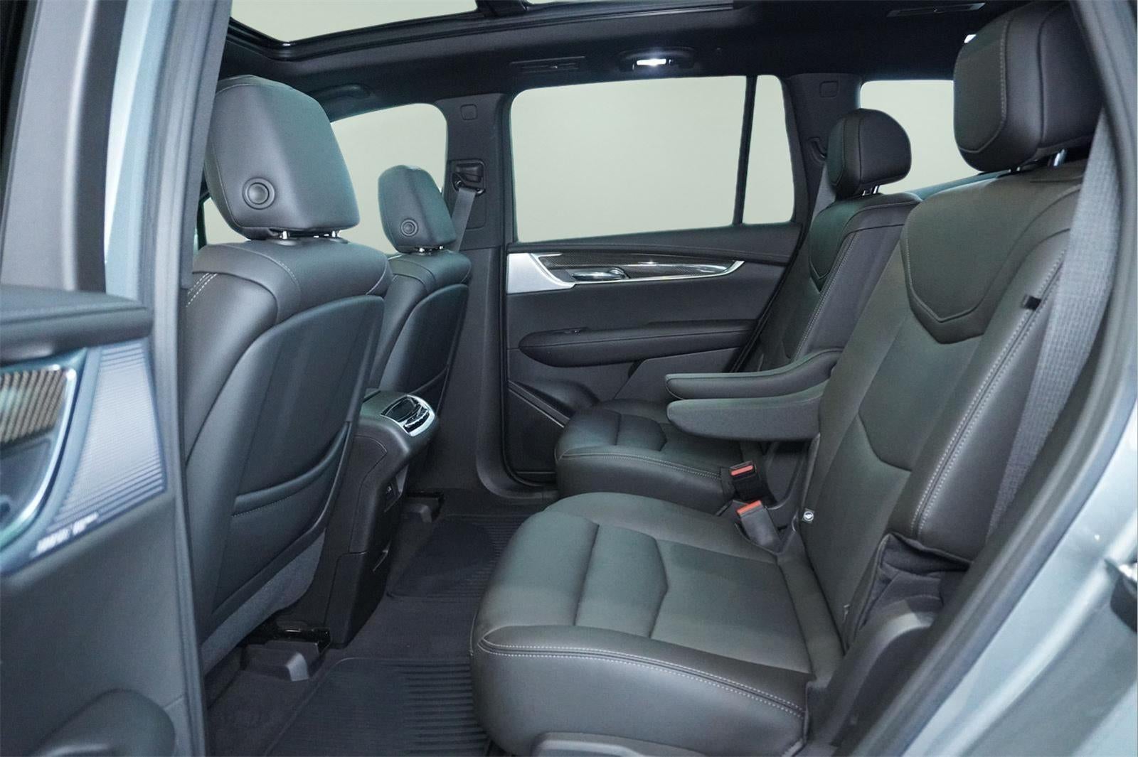 2023 Cadillac XT6 Sport