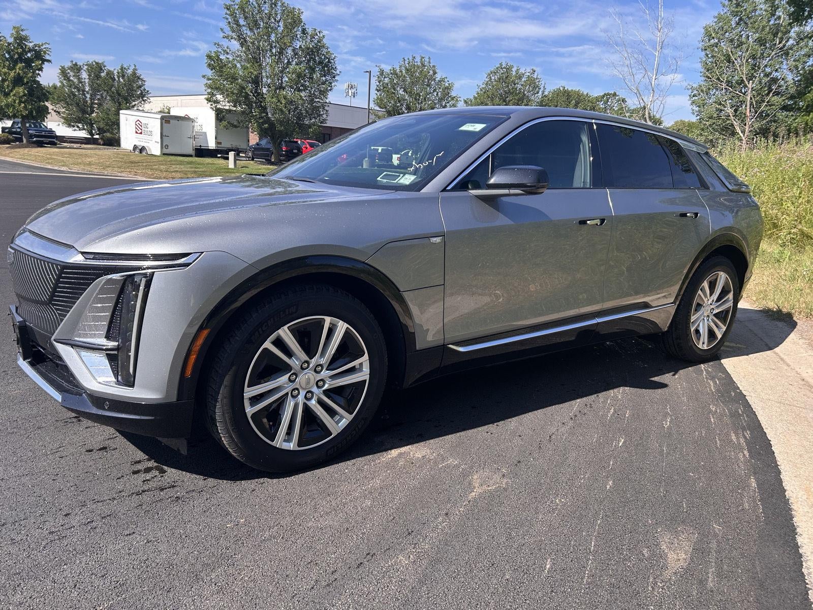 2024 Cadillac LYRIQ Tech