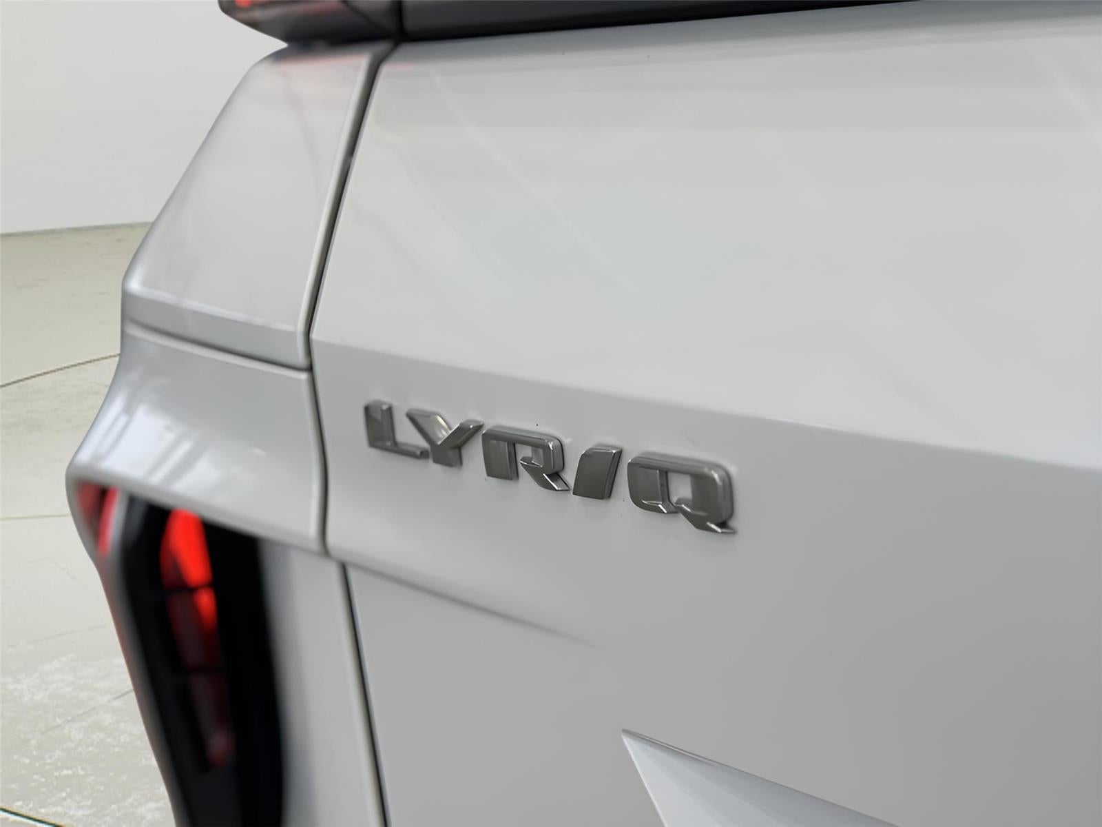 2024 Cadillac LYRIQ Luxury 1