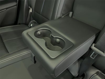 2024 Cadillac LYRIQ Luxury 1