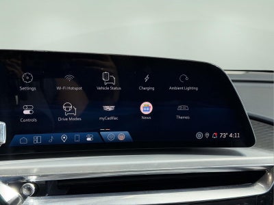 2024 Cadillac LYRIQ Luxury 1