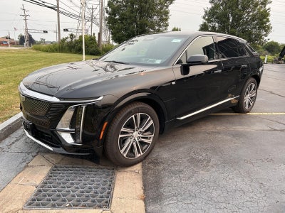 2024 Cadillac LYRIQ Luxury 1