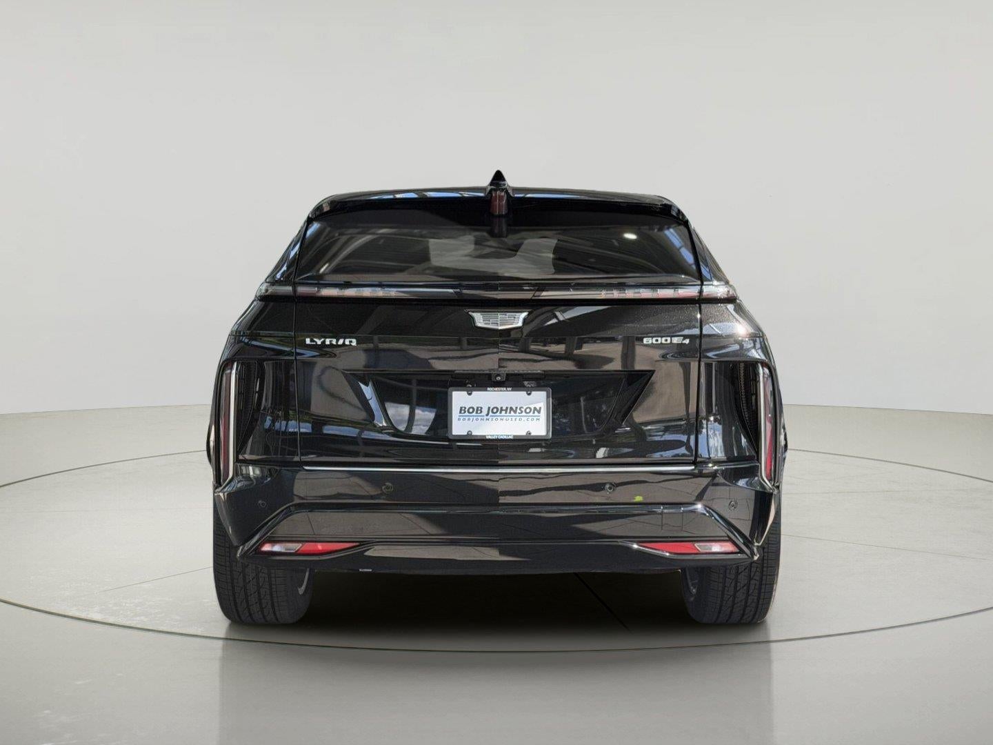 2024 Cadillac LYRIQ Luxury 1