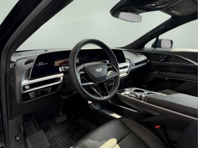 2024 Cadillac LYRIQ Luxury 1