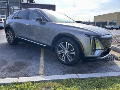 2024 Cadillac LYRIQ Luxury 2