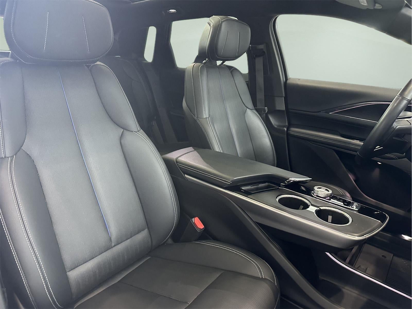 2024 Cadillac LYRIQ Sport 1