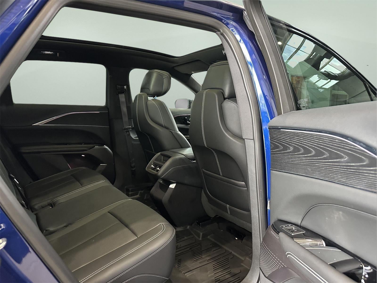 2024 Cadillac LYRIQ Sport 1
