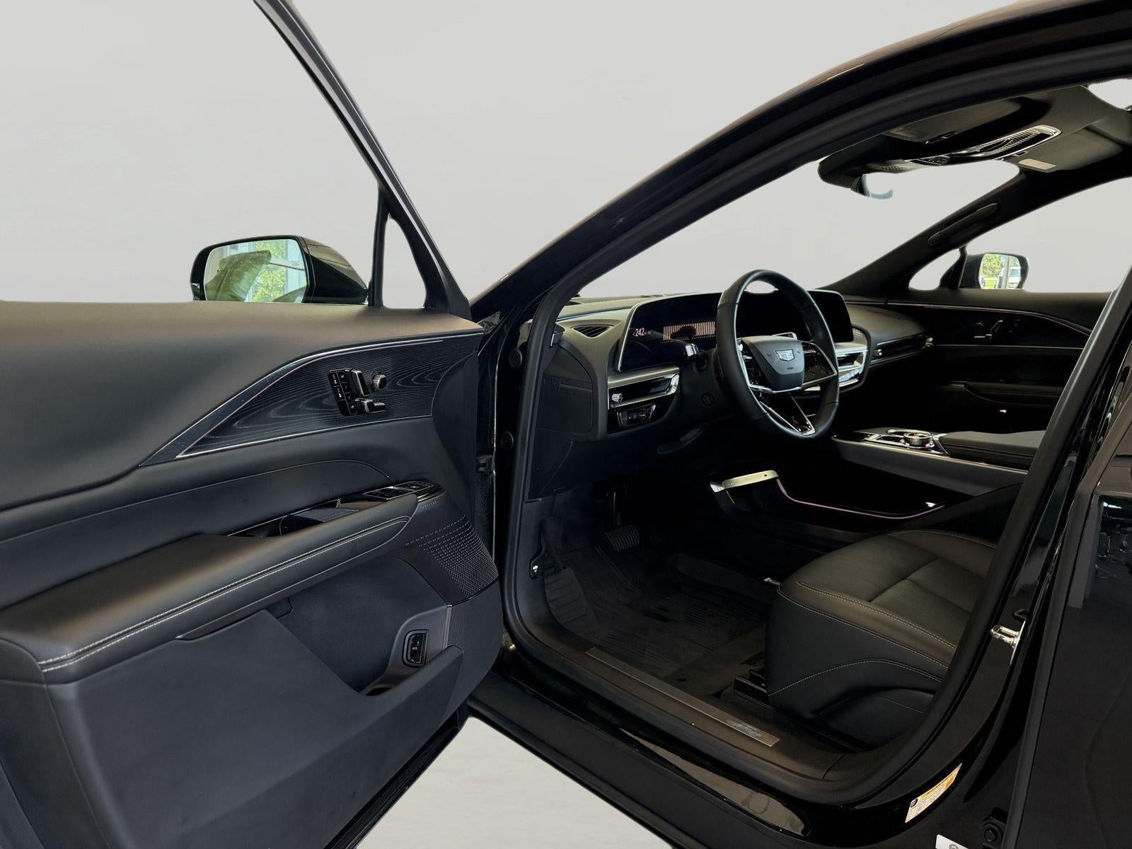 2024 Cadillac LYRIQ Sport 1