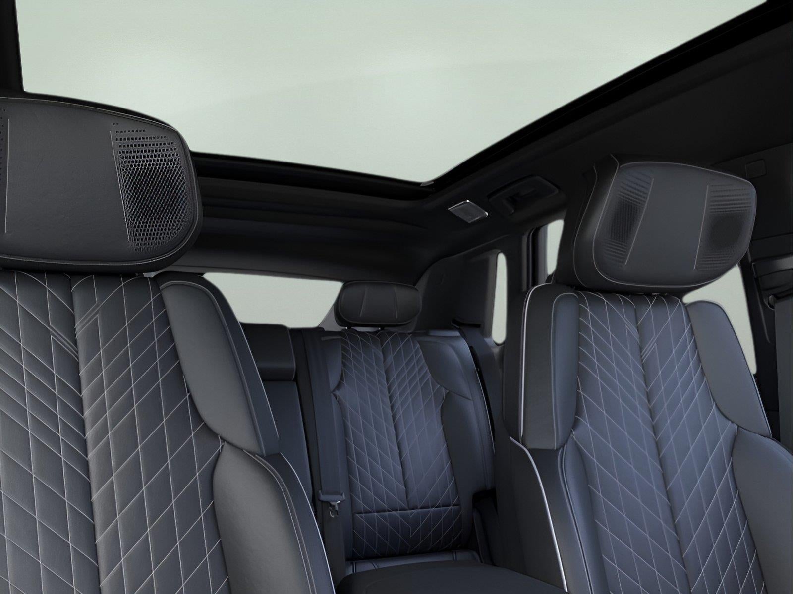 2027 Cadillac LYRIQ Signature Luxury
