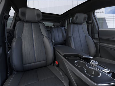 2025 Cadillac LYRIQ Sport 2