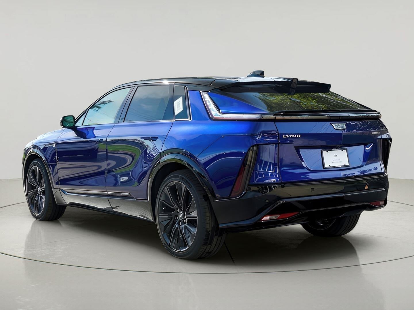 2025 Cadillac LYRIQ Sport 3