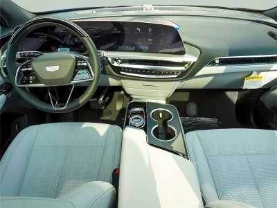 2025 Cadillac LYRIQ Sport 3
