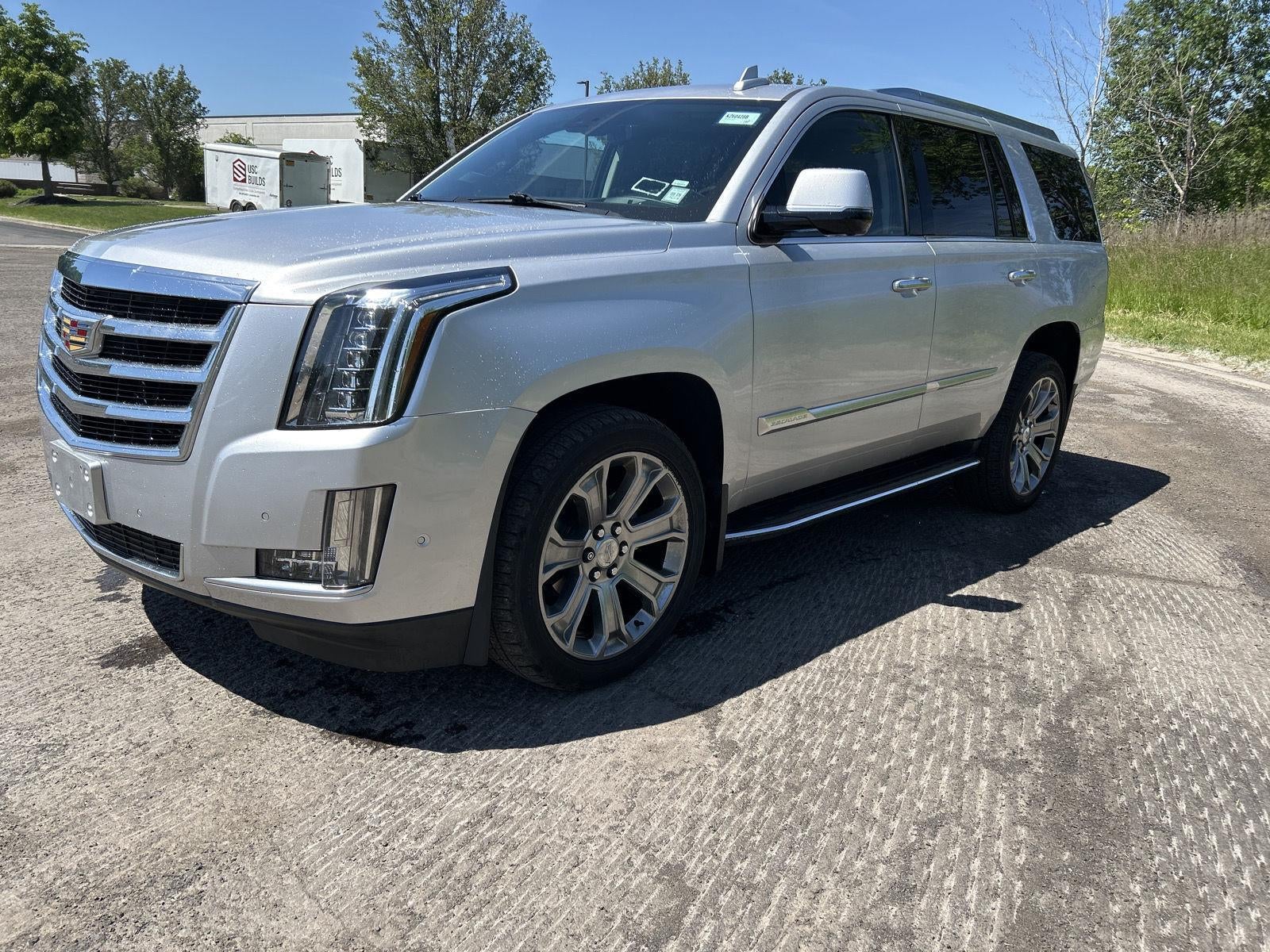 2020 Cadillac Escalade Luxury