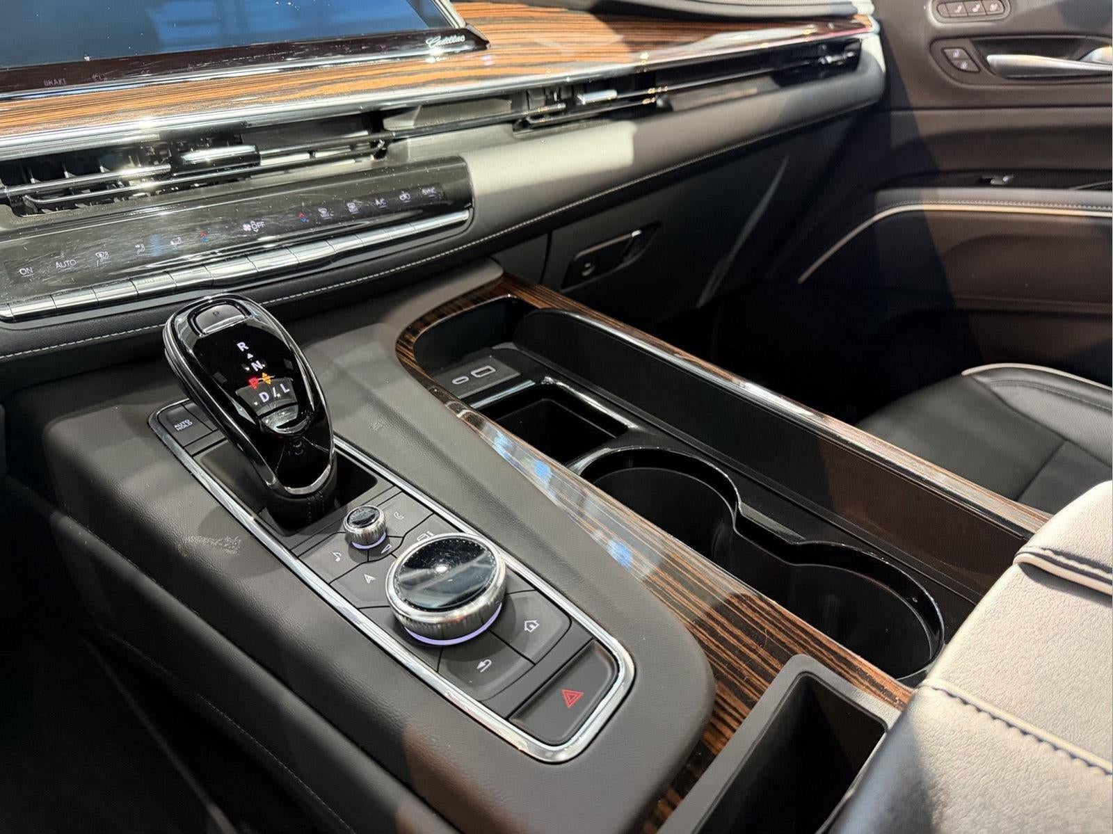 2024 Cadillac Escalade Premium Luxury