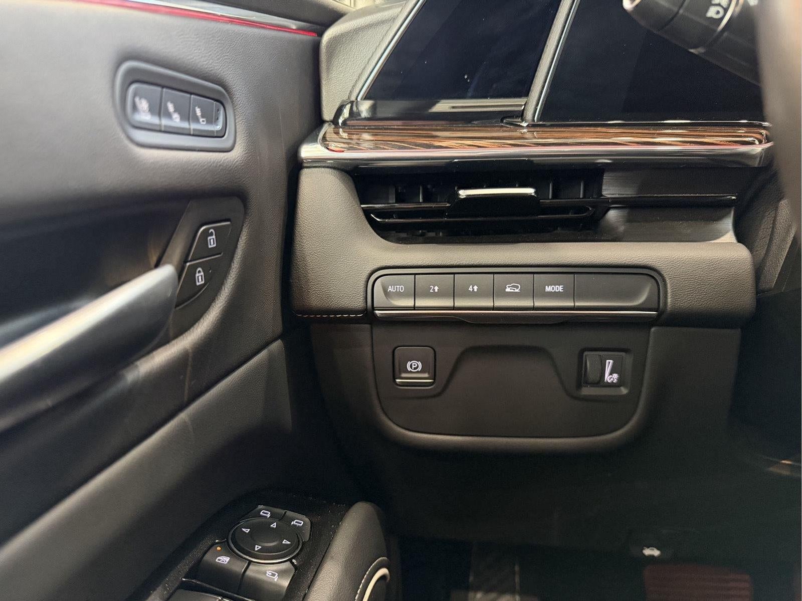 2024 Cadillac Escalade Premium Luxury