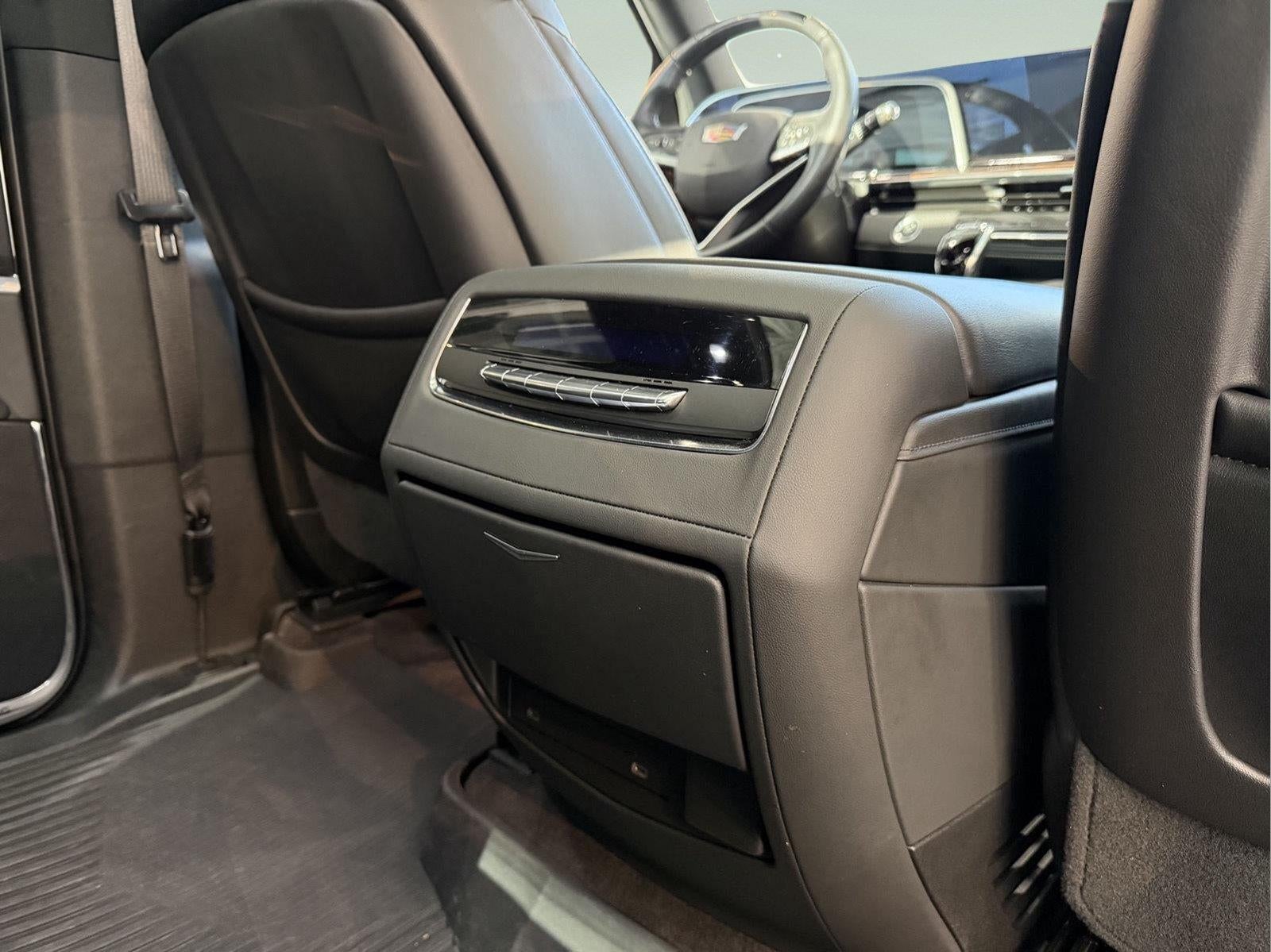 2024 Cadillac Escalade Premium Luxury