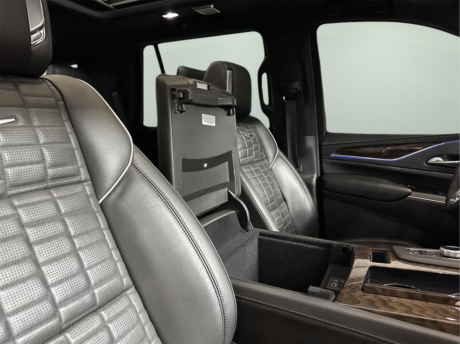 2024 Cadillac Escalade Sport Platinum
