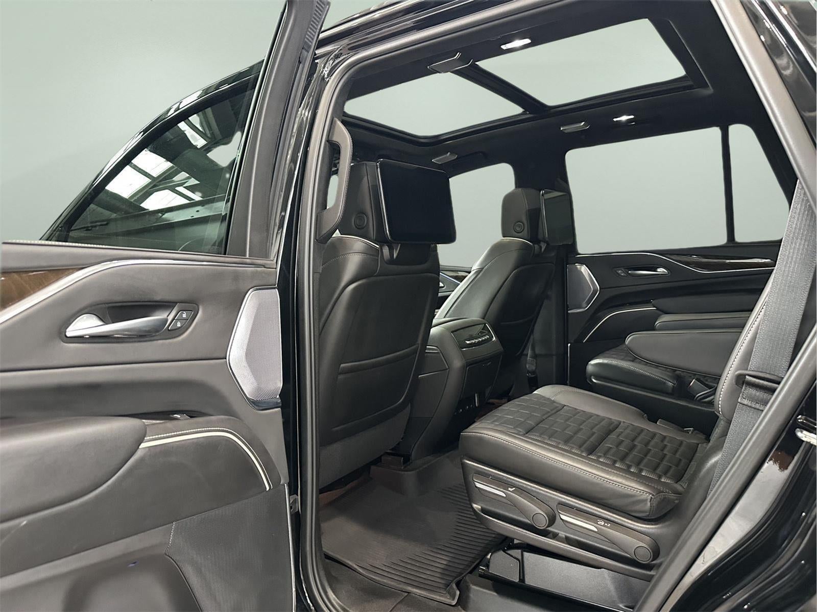 2024 Cadillac Escalade Sport Platinum