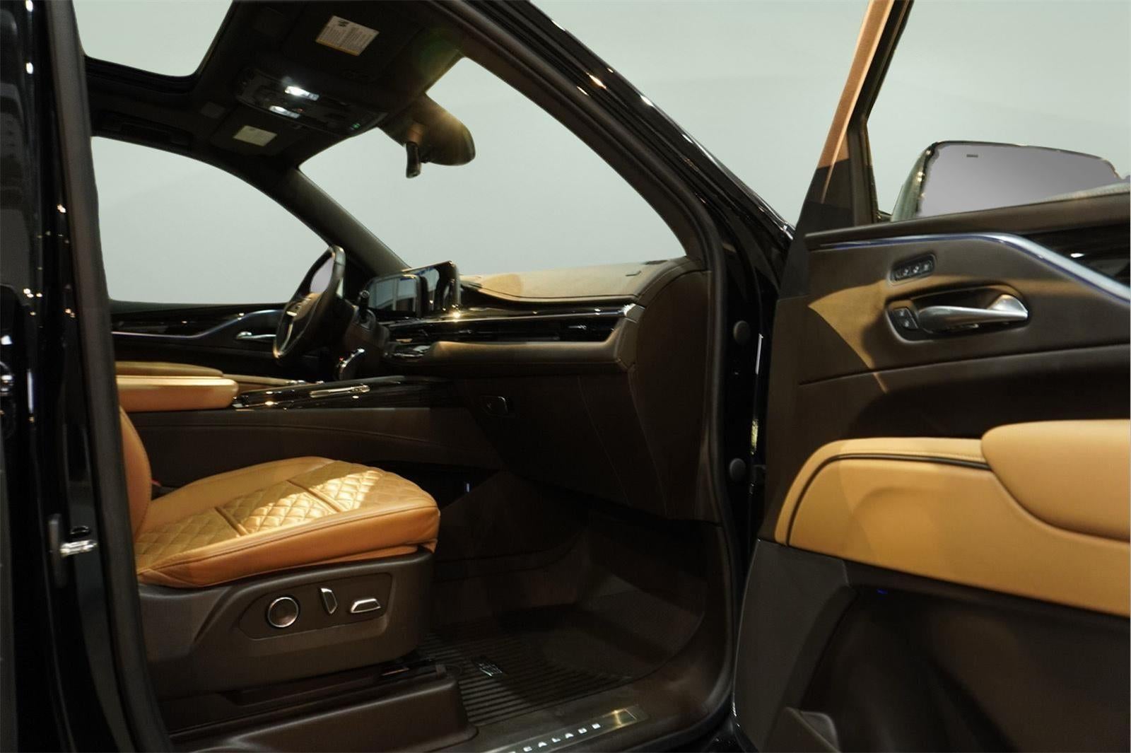 2021 Cadillac Escalade ESV Premium Luxury