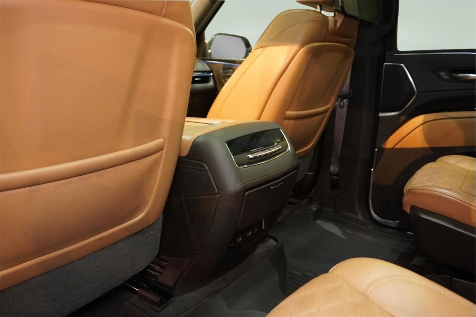 2021 Cadillac Escalade ESV Premium Luxury