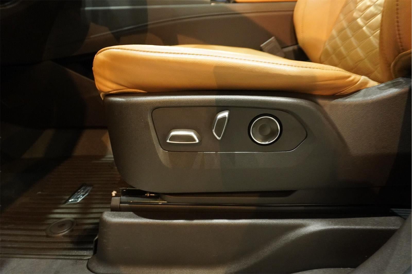 2021 Cadillac Escalade ESV Premium Luxury