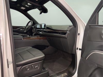 2024 Cadillac Escalade ESV Premium Luxury
