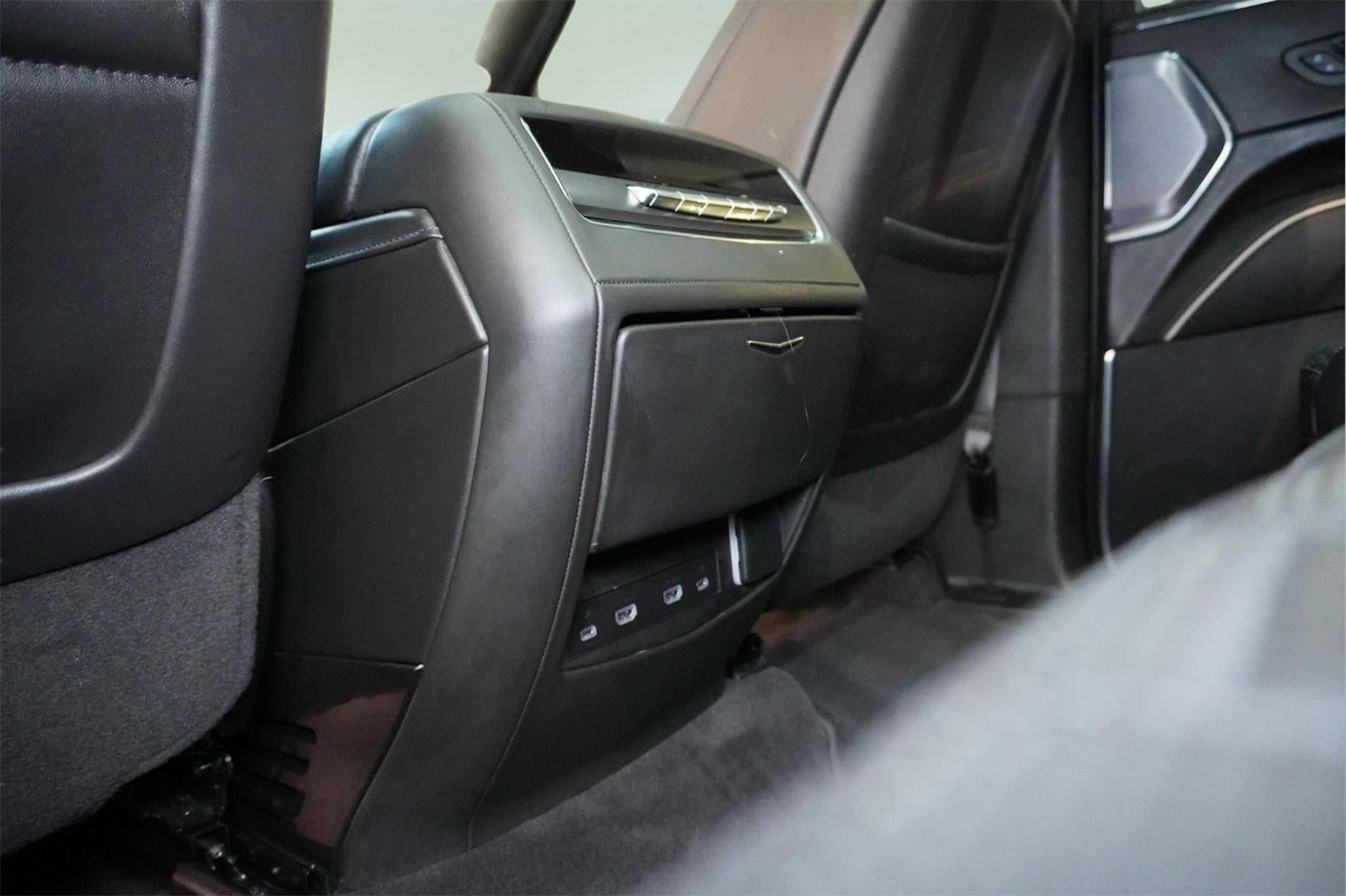 2024 Cadillac Escalade ESV Sport Platinum