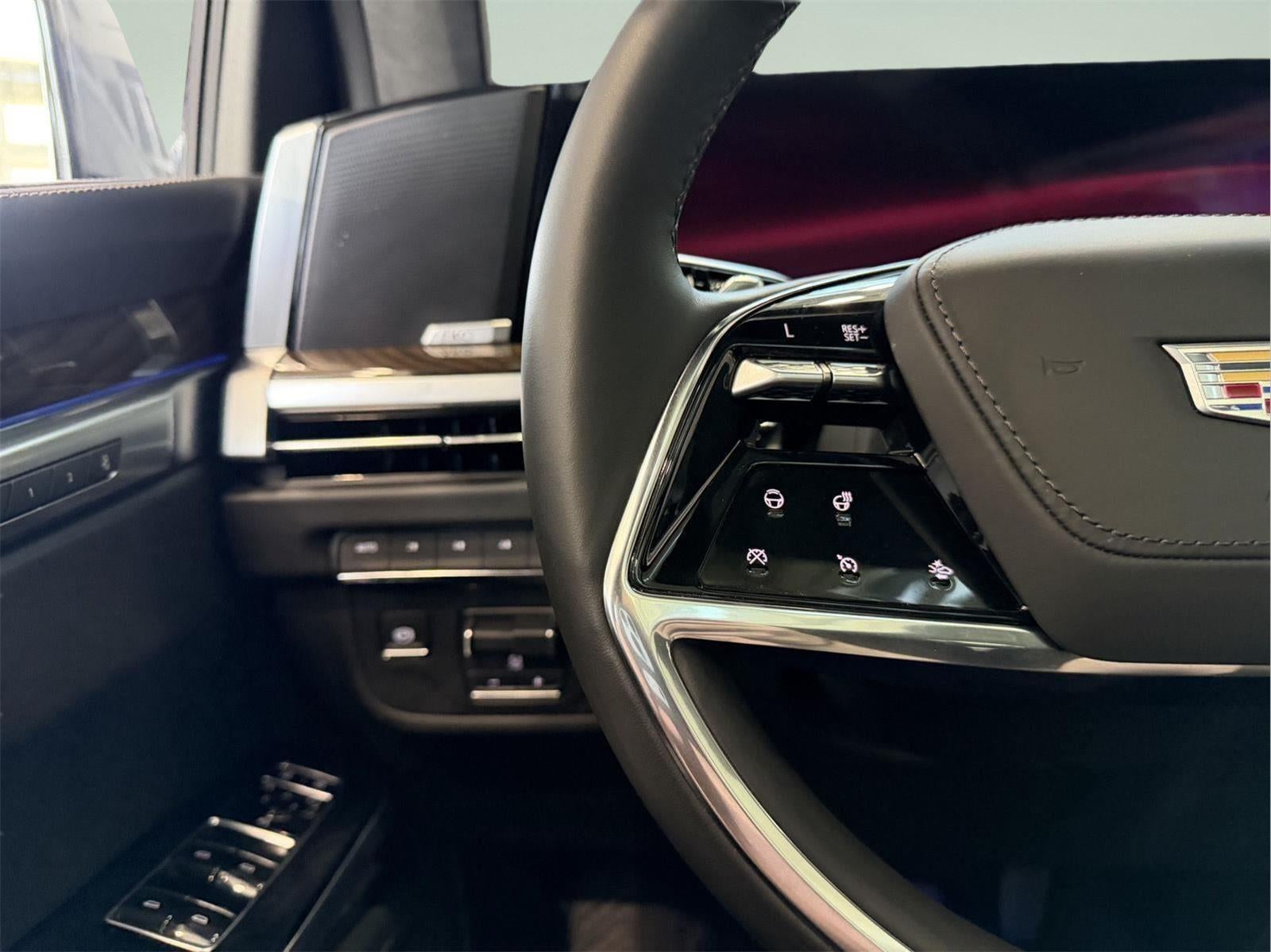 2025 Cadillac Escalade Sport Platinum