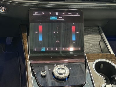 2025 Cadillac Escalade Sport Platinum